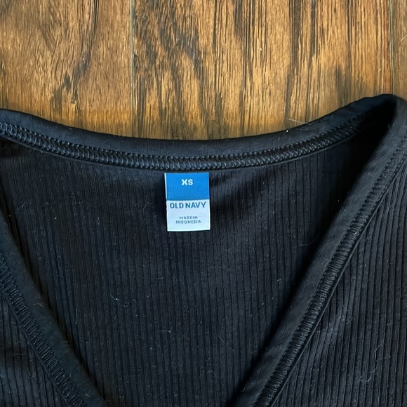 NWT!! Womens size XS black v-neck shirt - Picture 2 of 6